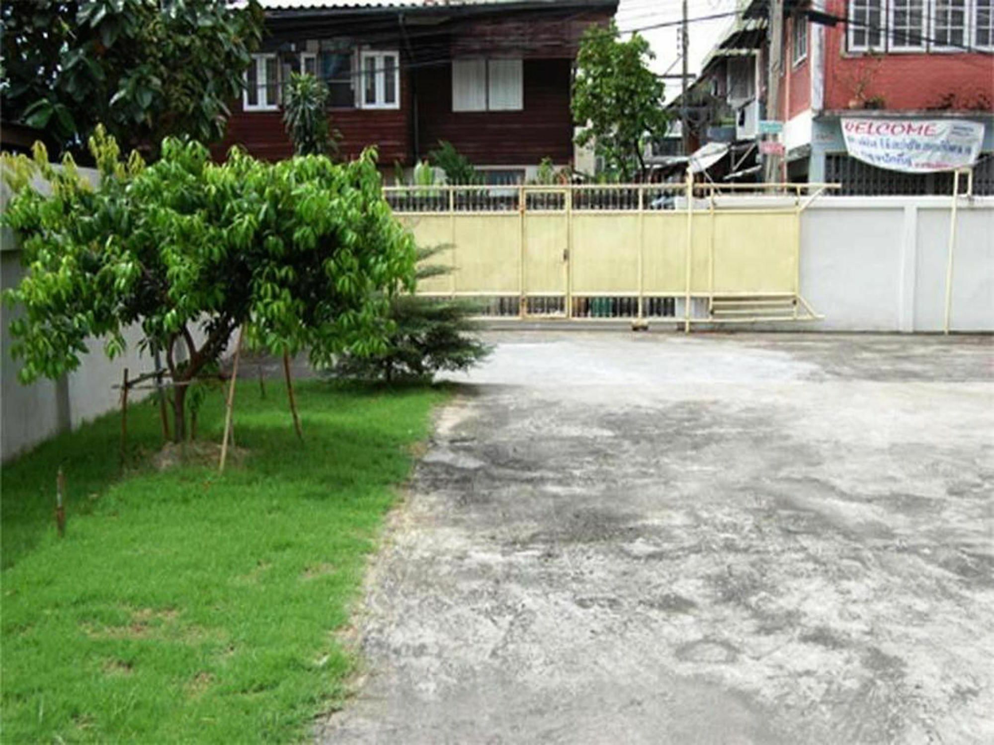 Vareevara Apartment 曼谷 外观 照片