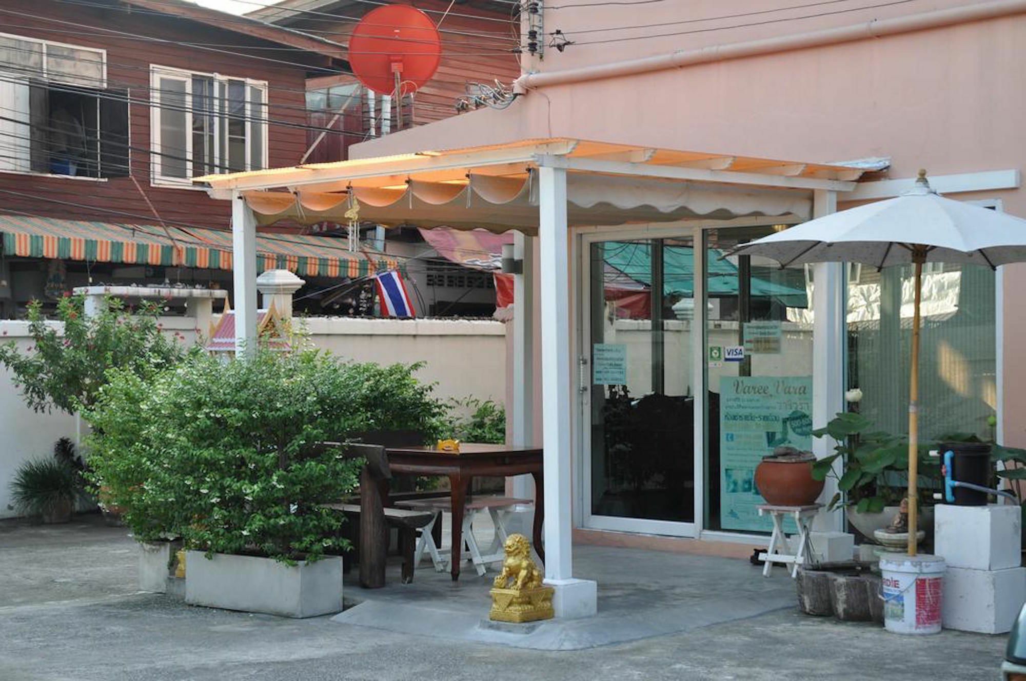 Vareevara Apartment 曼谷 外观 照片